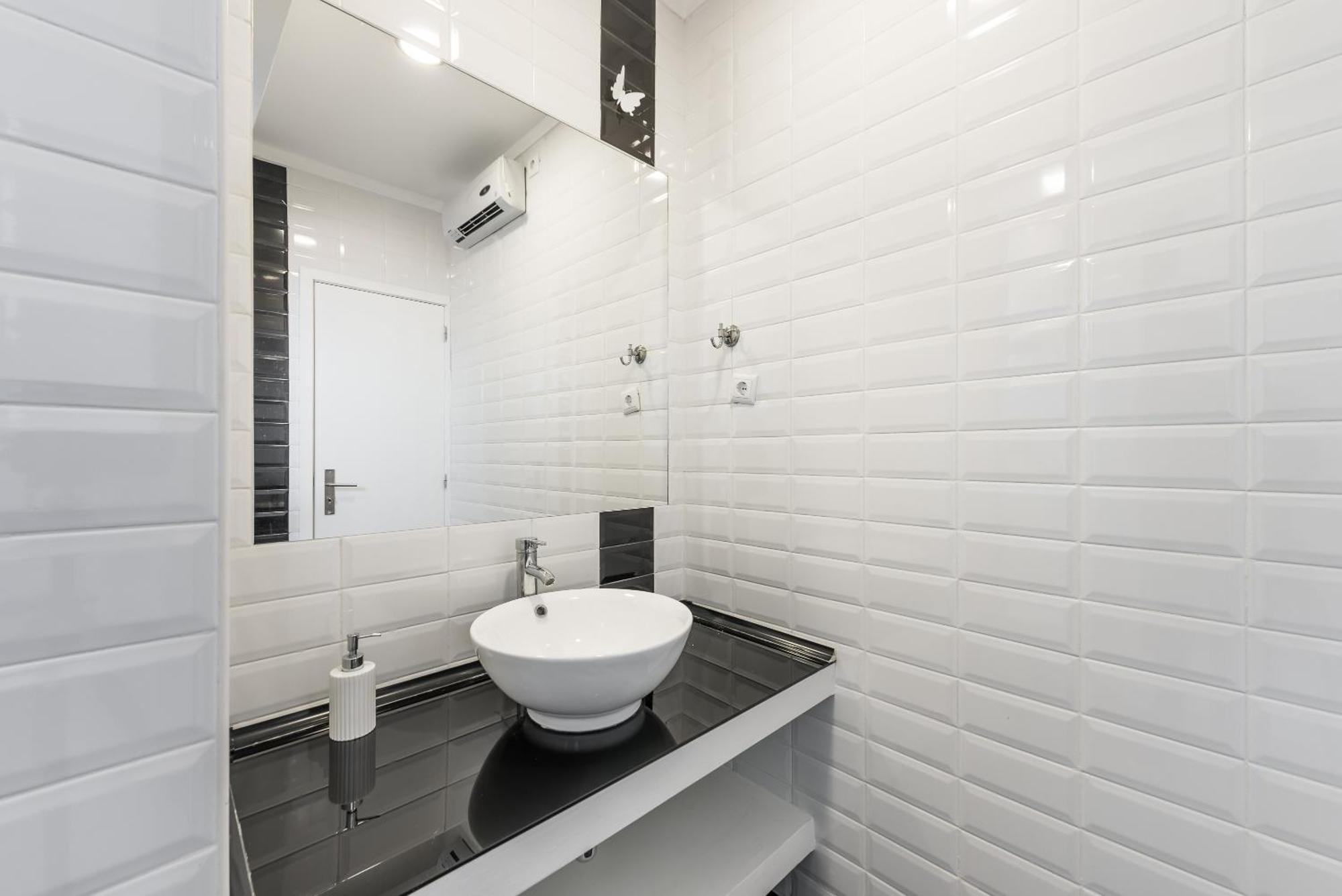 Guestready - The First Leilighet Porto Eksteriør bilde